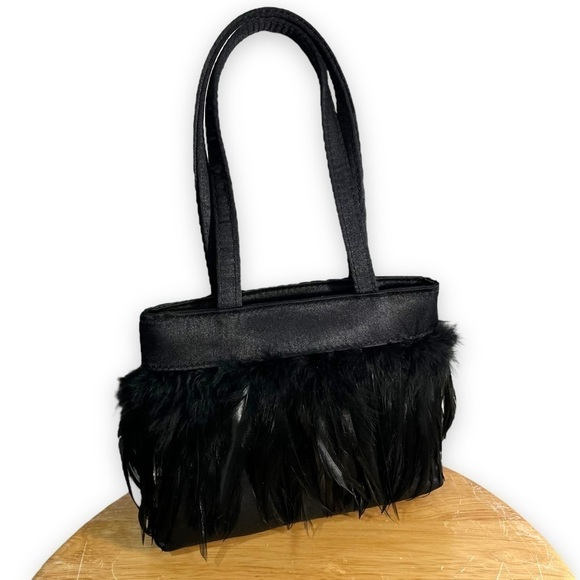 4 for $20 SALE! Kenneth Cole Reaction Y2K Style Feather Trimmed Mini Bag, Black - Picture 1 of 9